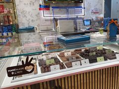 -VENCHI 闻绮(北京国贸商城店)