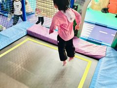 -蓝精灵乐园·世茂精灵之城主题乐园
