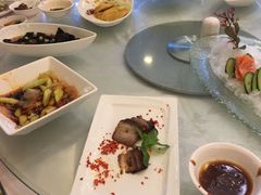 -品悦酒店(三林古镇店)