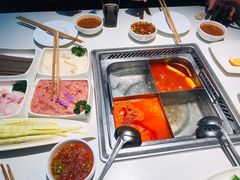 -海底捞火锅(威高广场店)