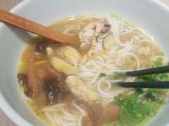 老鸡野生菌米线-云味馆·云南菜·云南米线(景田店)