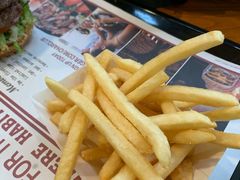 -The Habit Burger Grill 哈比特汉堡(复兴soho店)