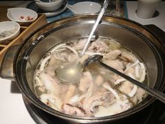 -三个椰子·现砍椰子鸡(金源CBD店)