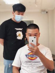 -木格造型美发