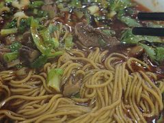 -崇州余荞面(落虹桥店)