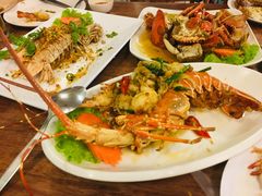 黑胡椒龙虾-班赞海鲜市场