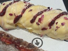 -HOT CRUSH趁热集合·现烤面包(上海环球港店)