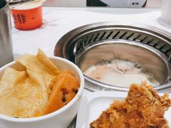 -龍歌自助小火锅(兰山上海路万达店)