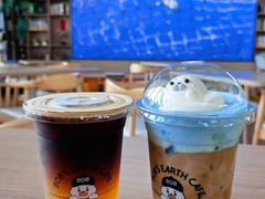 -抱抱地球咖啡馆(国家海洋博物馆店)
