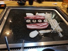 -小黑猪石板烤肉(皇冠花园店)