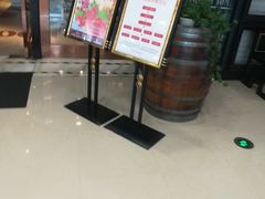 -亚马逊海鲜自助餐厅(惠山万达店)