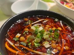 -初蓉丨遇见新川菜(亲贤街荣耀店)