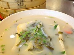 -玖鲜小笼(中山广场店)