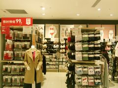 -优衣库(红谷滩万达店)