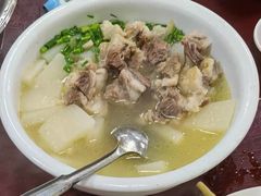 清炖萝卜肘子汤-荣生萝卜汤饭店