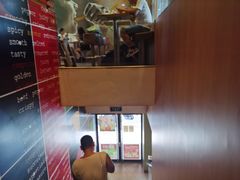 -麦当劳(龙洞店)