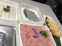 -海底捞火锅鲜切牛肉主题店(长寿路店)