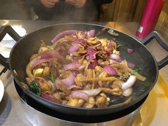 -胡须佬鸡煲四季火锅店(石厦西村直营店)