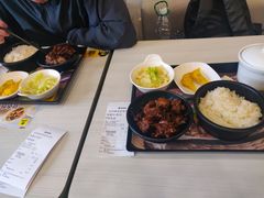 -老娘舅餐厅(黄龙体育中心店)