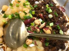 -呼啦面馆·头牌豌杂面(爱琴海店)