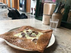 鸡蛋蘑菇熏肉荞麦可丽饼-RAC BAR(安福路店)