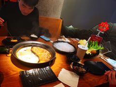 -呷哺呷哺(普陀乐购真北店)