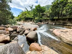 -海南热带雨林国家公园吊罗山景区
