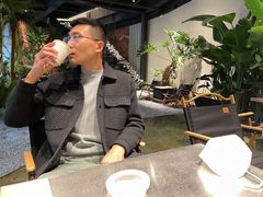 -J Create城市露营咖啡·简餐·宠物(上海动物园店)