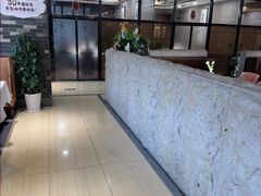 -郑庄脂渣海鲜楼(九水路店)