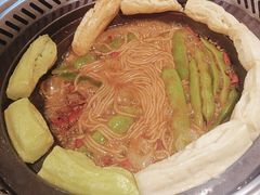 -哈尔滨烧烤·山河村铁锅炖(交大店)