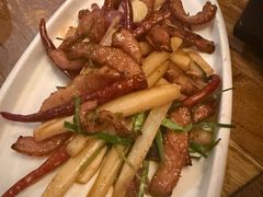 青柠麻香炒松板肉-新白鹿餐厅(银泰西湖文化广场店)
