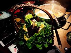 蔬菜拼盘-左庭右院鲜牛肉火锅(环球港店)