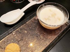 燕液杏仁蛋白茶-8餐厅(新葡京酒店)