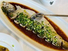 清蒸大白鱼-炉忆家宴(红谷滩和昌里店)