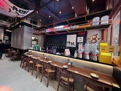-8PINTS八品脱·日料·烧鸟·精酿小酒馆(莘庄店)