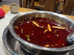 -肖肖酸萝卜鱼火锅(总店)
