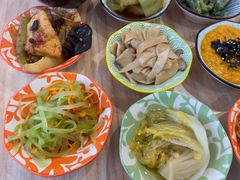 -轻蔬不用等·素食(江苏路店)