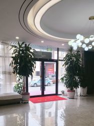 -伊美娜科技美肤中心