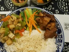 -蜗牛小馆醉乡民谣云南菜(惠新西里店)