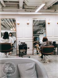 -MODEL'S HAIR