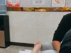 -郑远元专业修脚房(杭州解放东路店)