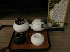 -杭州西湖东坡酒店