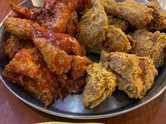 -BHC炸鸡(明洞总店)