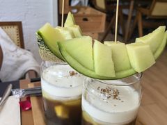 -Mark&Mars Restaurant