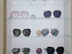 -明月眼镜(三坝店)