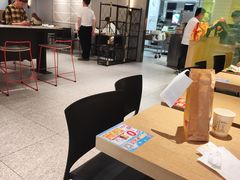 -麦当劳(徐汇漕溪北路百脑汇店)