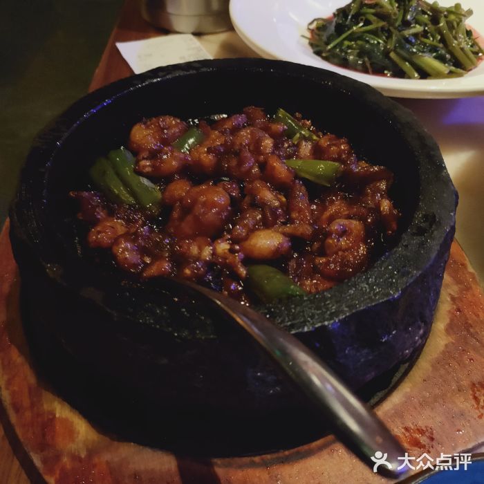 桂满陇-西湖船宴(西单大悦城店)石锅杭椒牛蛙图片