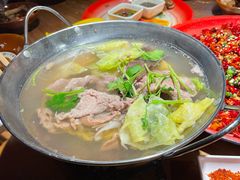 -半步颠小酒馆(繁花中心)