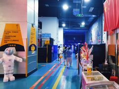 -嗨马乐动室内潮玩运动·团建·轰趴·桌游(南丰汇店)
