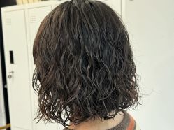-奈川烫染Salon